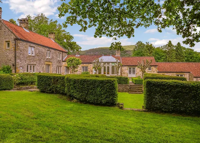 Todd's Pasture * Hawnby